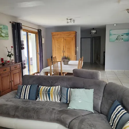 Maison Avec Piscine Couverte Golfe Du Morbihan Holiday home Baden